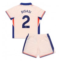 Camiseta Chelsea Axel Disasi #2 Visitante Equipación para niños 2024-25 manga corta (+ pantalones cortos)